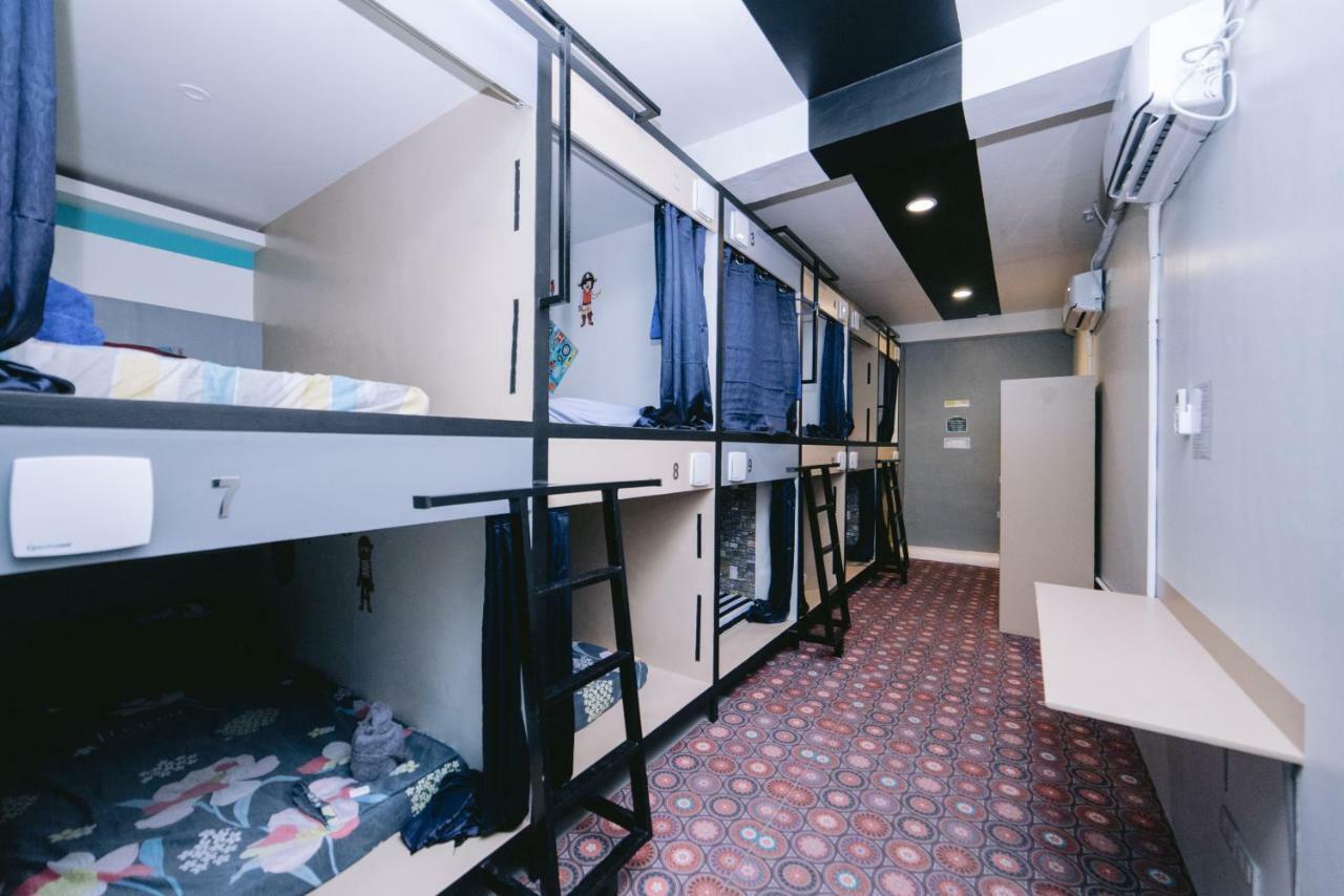Napsule Suites Davao City Extérieur photo